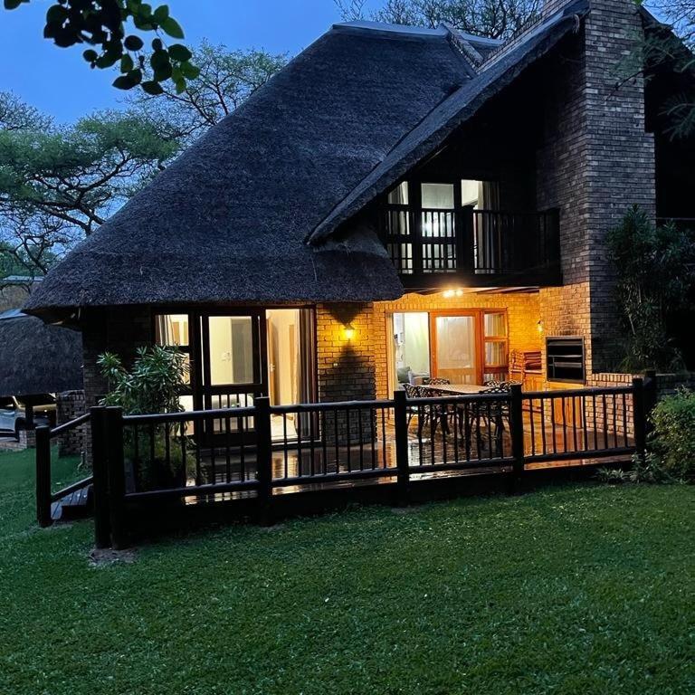 อินยามาทาน 227บี ครูเกอร์ พาร์ค ลอดจ์ Villa เฮซีวิว ภายนอก รูปภาพ